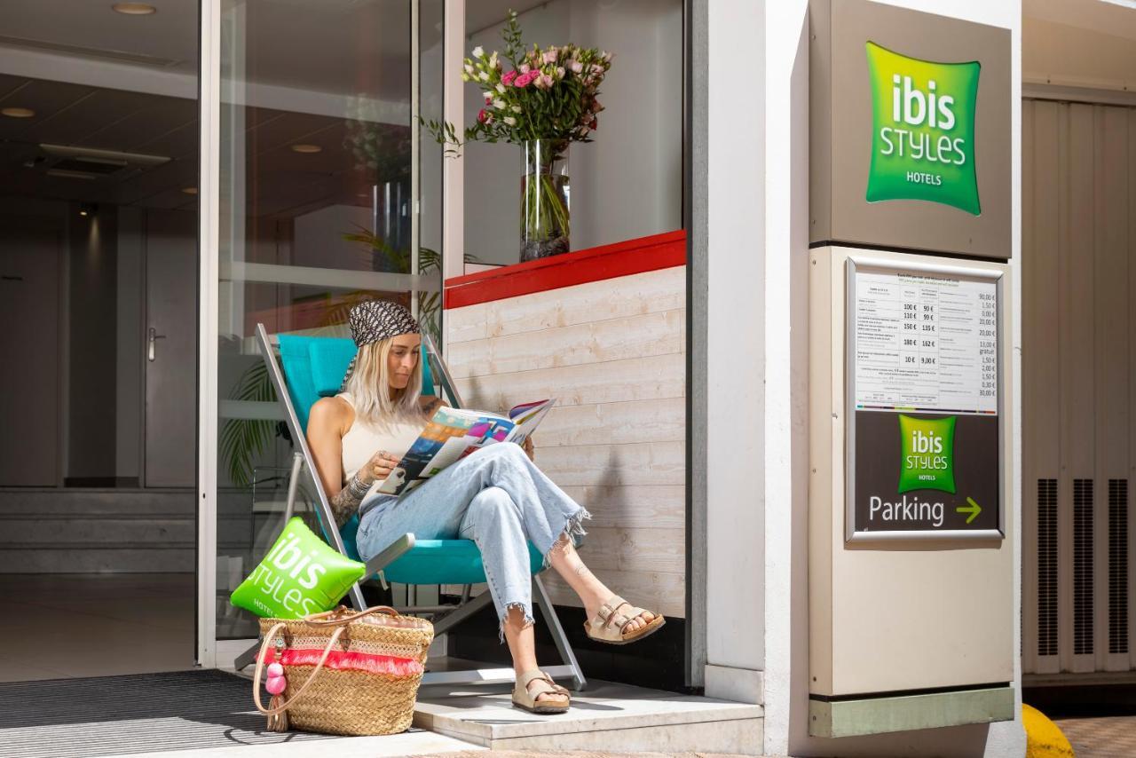 Hotel Ibis Styles Menton Centre Esterno foto