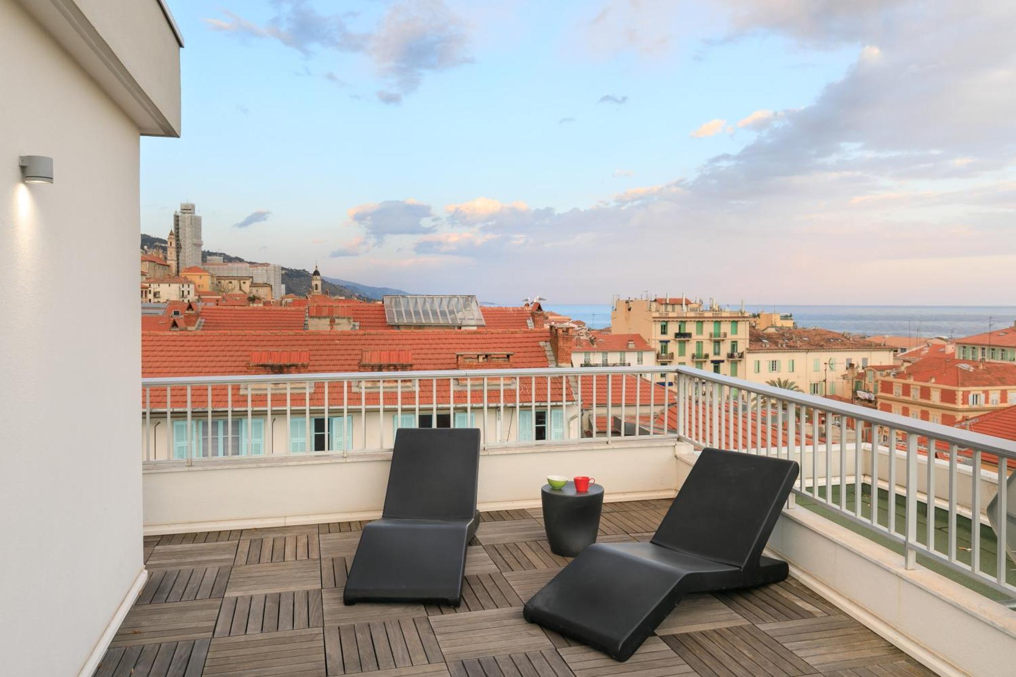 Hotel Ibis Styles Menton Centre Esterno foto