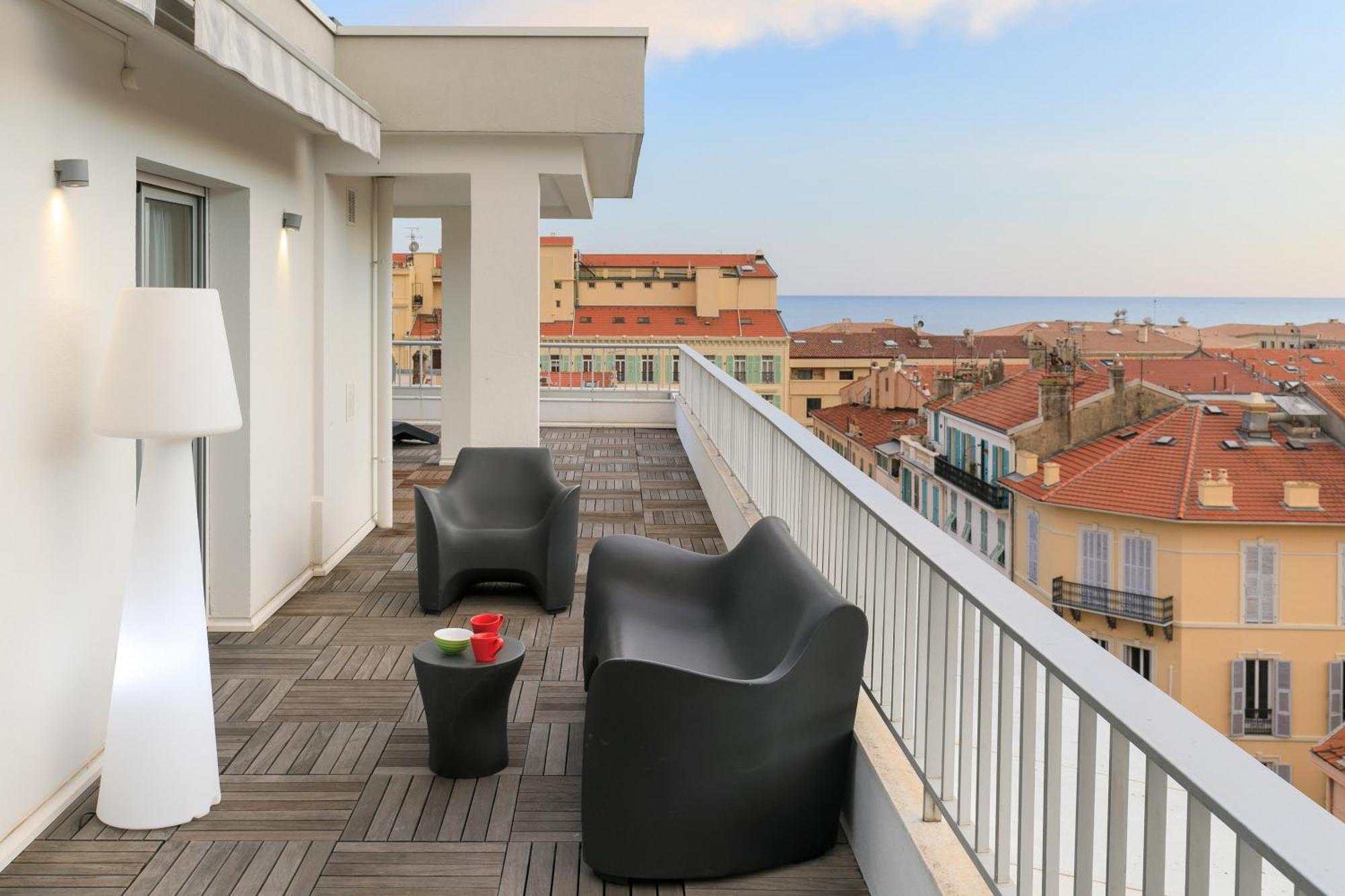 Hotel Ibis Styles Menton Centre Esterno foto