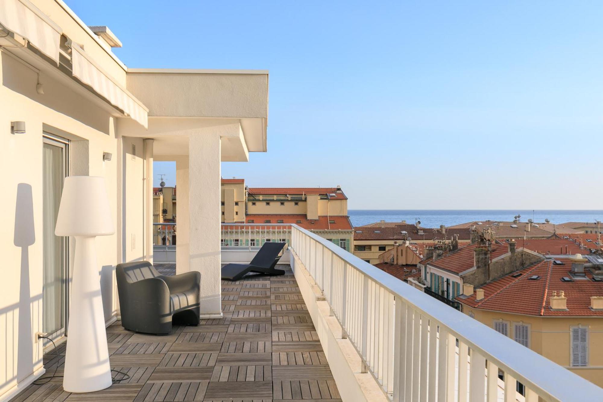 Hotel Ibis Styles Menton Centre Esterno foto