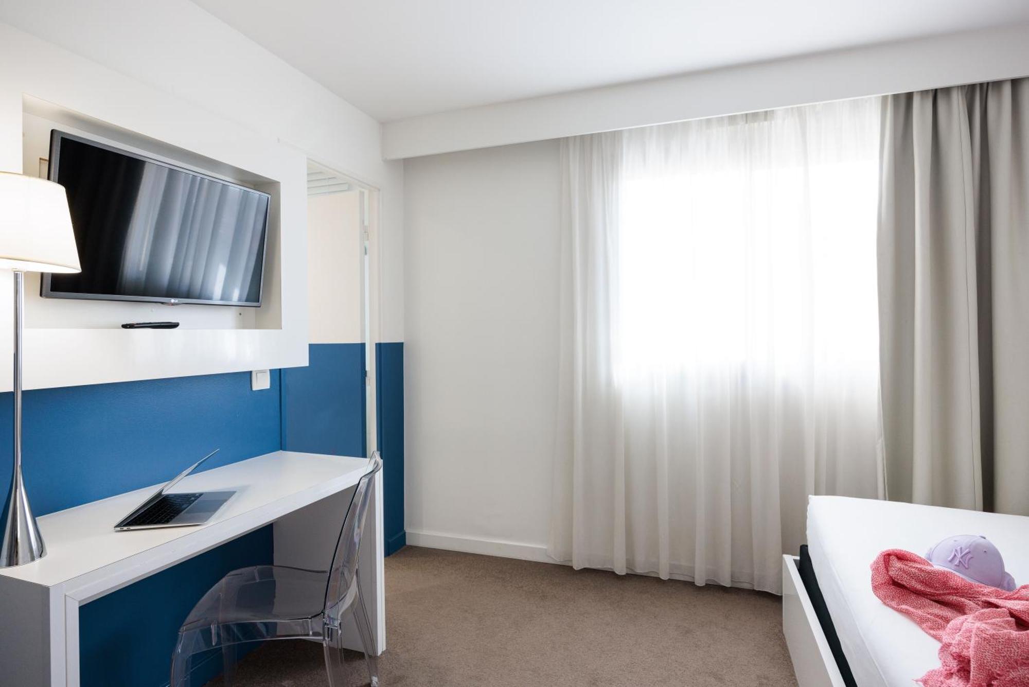 Hotel Ibis Styles Menton Centre Esterno foto