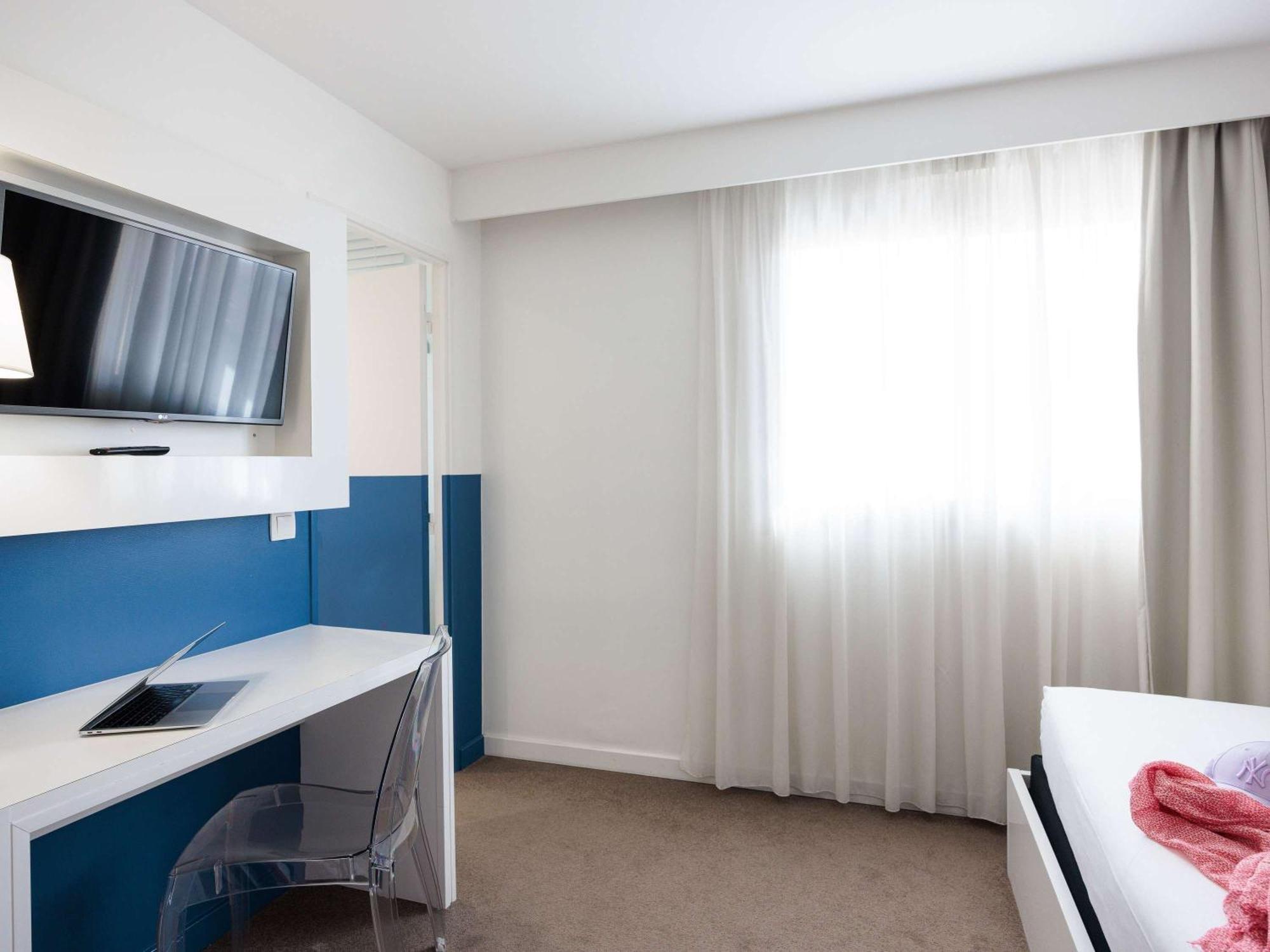 Hotel Ibis Styles Menton Centre Esterno foto