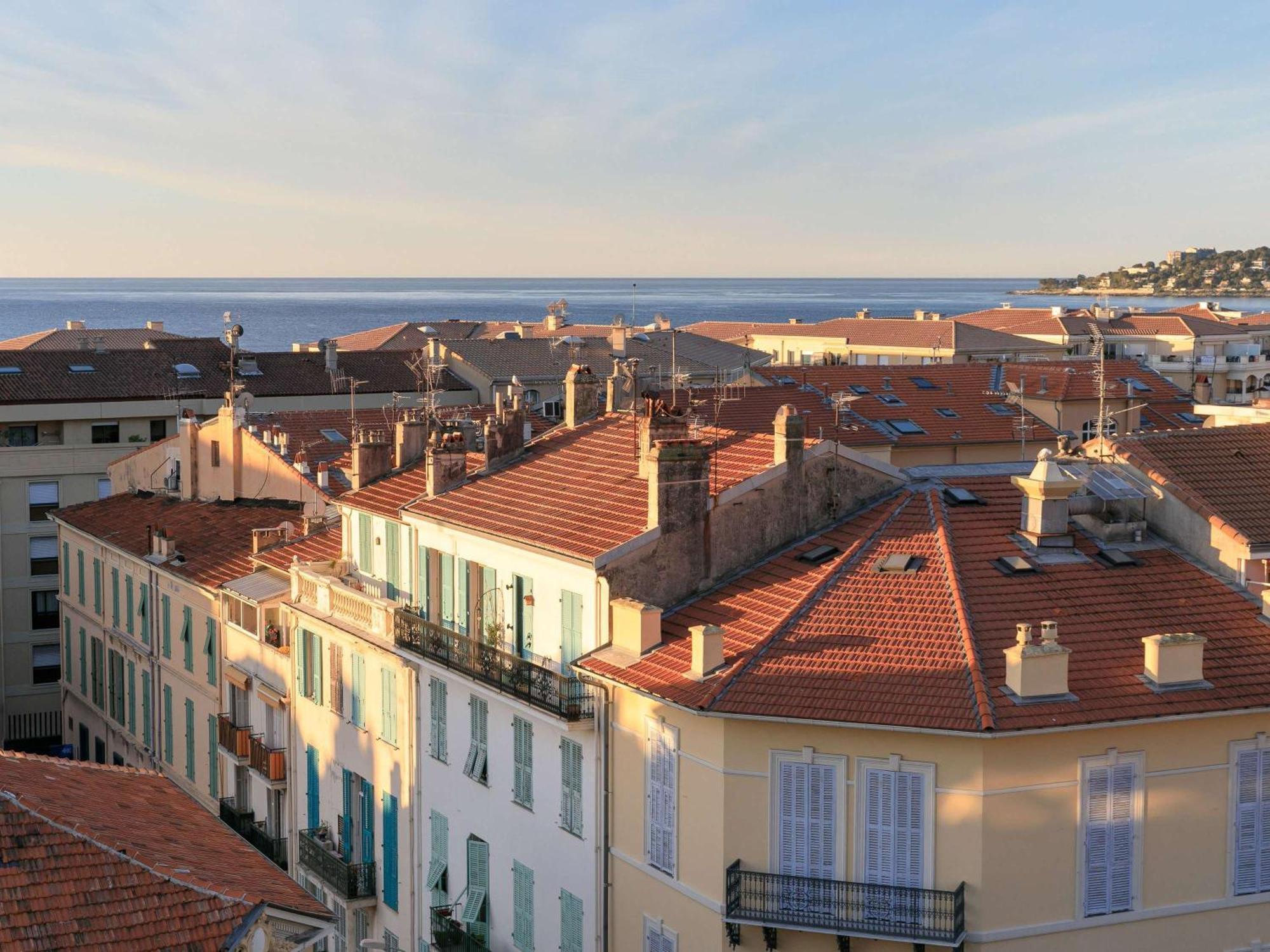 Hotel Ibis Styles Menton Centre Esterno foto