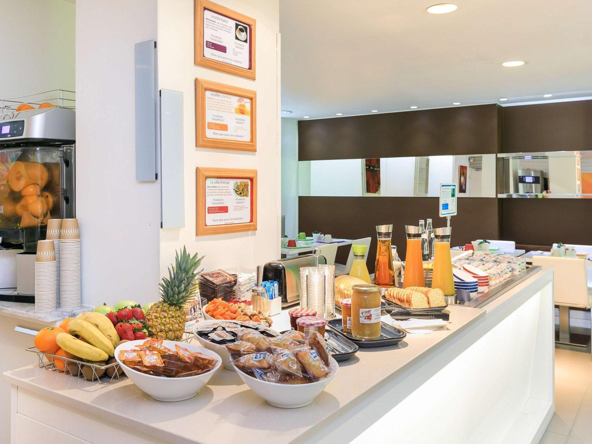 Hotel Ibis Styles Menton Centre Esterno foto